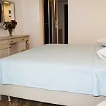 Zeus فندق Kéfalos