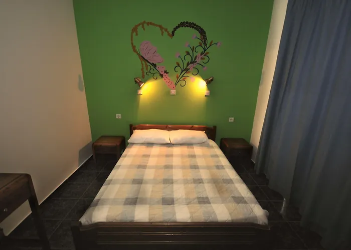Zeus Hotel