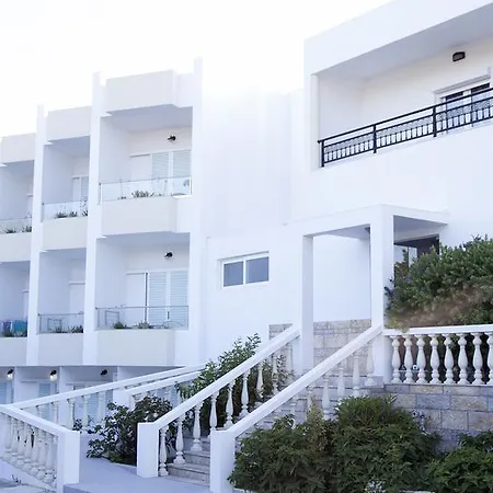 Zeus Hotel 2*
