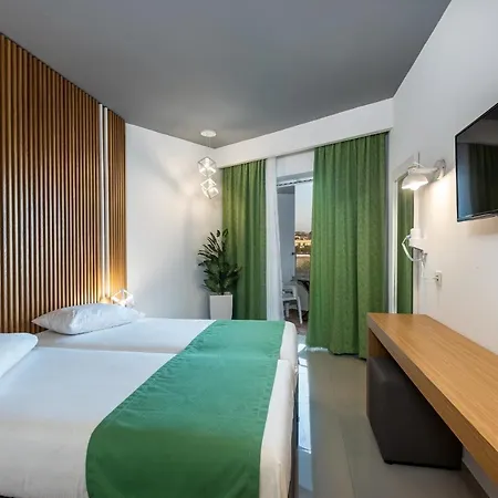 Zeus Hotel