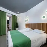 Hotel Zeus 2*